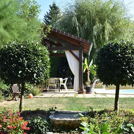 Peaceful In Saint-jory