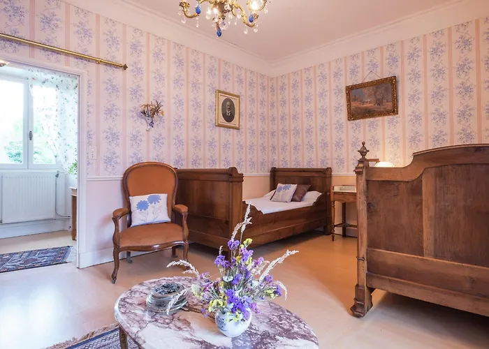 Peaceful In Saint-jory *